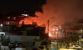 INCENDIU la o pensiune din Cluj-Napoca în urma unei explozii. A fost găsită o persoană CARBONIZATĂ