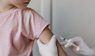 Se așteaptă vaccinurile pentru copiii între 5 şi 11 ani. Platforma de programare, pregătită