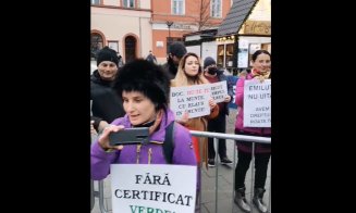 Protest la Târgul de Crăciun din Cluj-Napoca. Participanții vor să intre fără certificat verde
