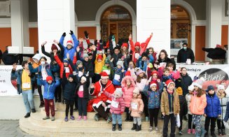 Copiii și adulții din Cluj au alergat după Moș Crăciun în scop caritabil