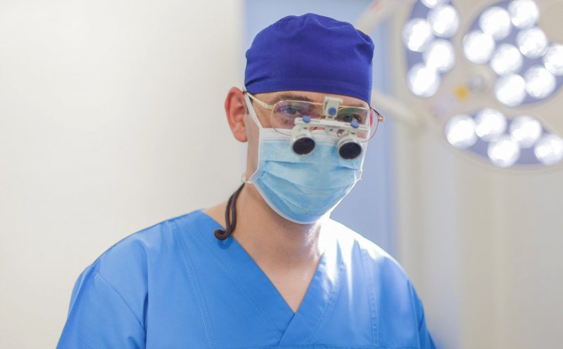 Cluj: Intervenție complexă de chirurgie plastică la un pacient de doi ani și șapte luni