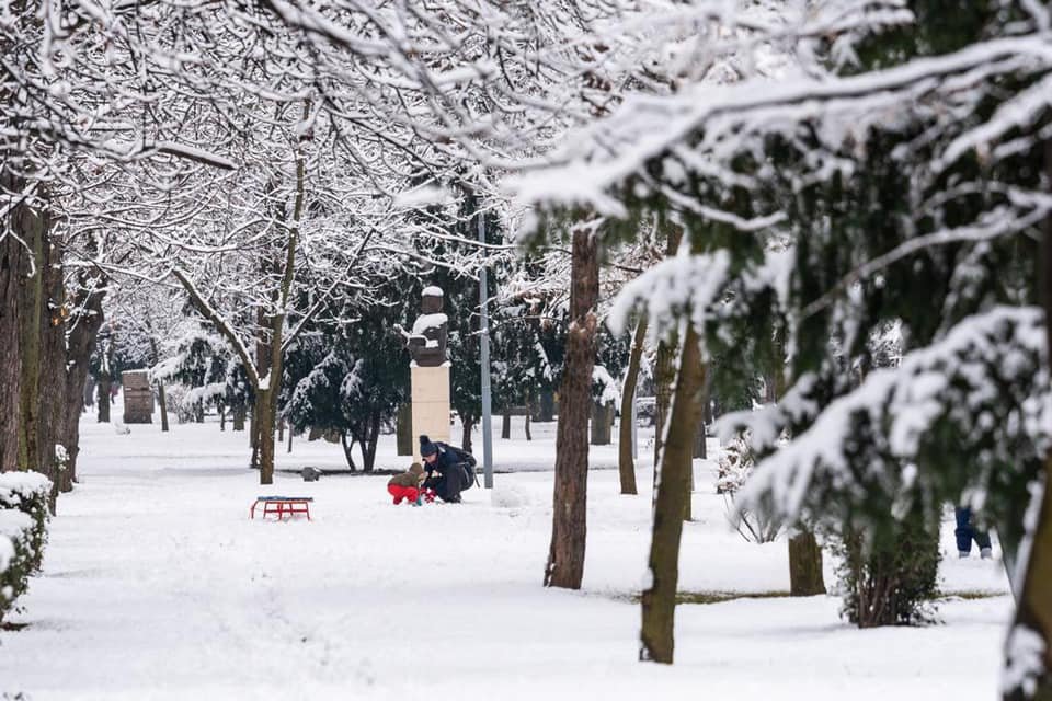 Weekend à la Cluj. Emil Boc a postat o serie de fotografii de duminică din oraș