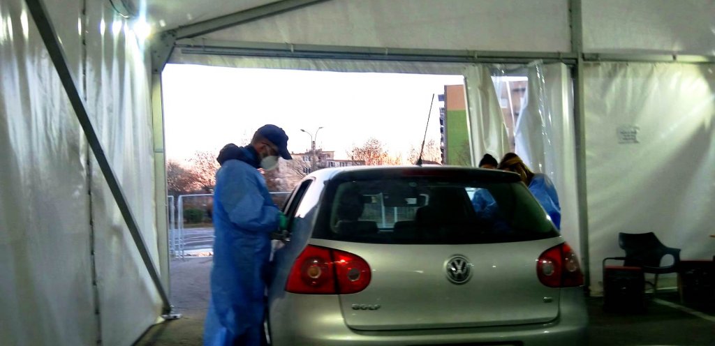 Peste 70.000 de vaccinări la drive-thru în Cluj