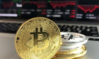 Piața criptomonedelor o ia la vale. Cât a scăzut Bitcoin în ultima zi și de ce