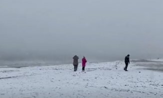 Plajele din Antalya, acoperite cu zăpadă. A nins pentru prima oară după 30 de ani