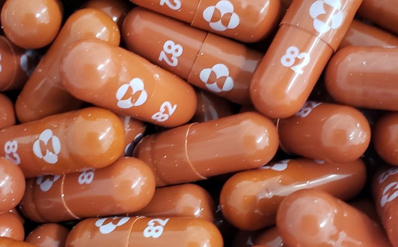 Pastila anti-COVID de la Merck este "încă activă" împotriva Omicron - studiu