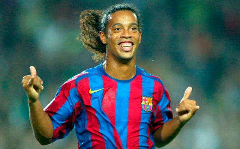 Ronaldinho vine la Cluj-Napoca. Când va ajunge în România fostul Balon de Aur