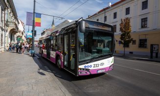 Vești bune pentru persionarii din Cluj-Napoca! Vor avea gratuitate la transportul în comun, în ciuda majorării punctului de pensie