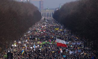 Manifestații în întreaga lume, în semn de solidaritate cu Ucraina