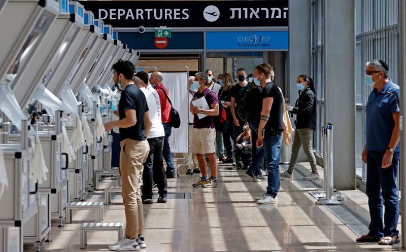 Israelul nu le mai cere turiștilor care intră în țară să fie vaccinați împotriva COVID