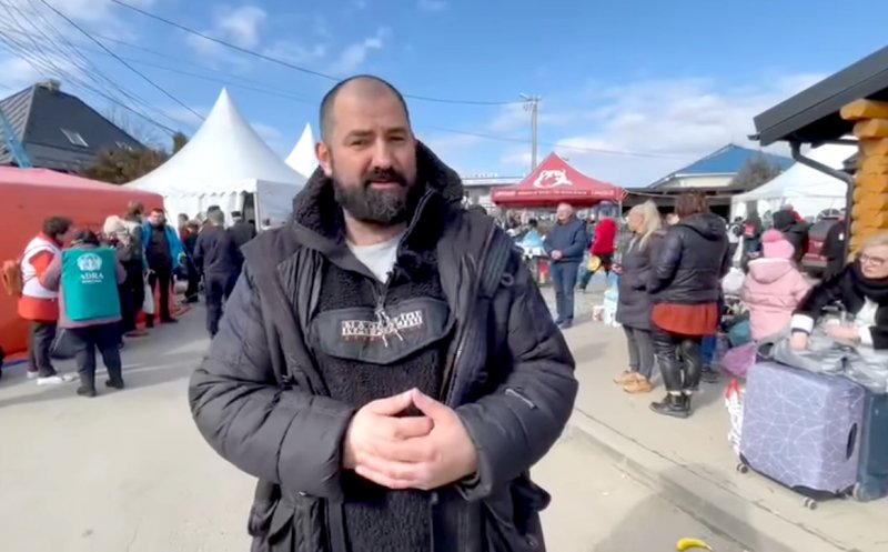 Chef Adi Hădean, la Vama Sighet: ”Suntem aici pentru refugiații ucraineni, cu mâncare caldă și bună”