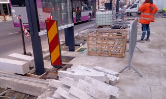 IMAGINI de pe şantierul 21 Decembrie: Mobilier stradal cu mufe USB, cişmea, internet, panouri publicitare şi refugii mai mari pentru călători