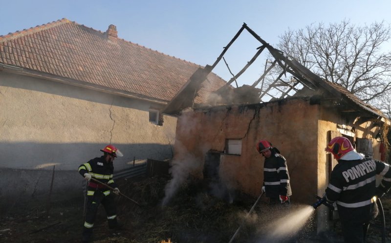 Încă un incendiu în Cluj. Un tânăr a suferit arsuri