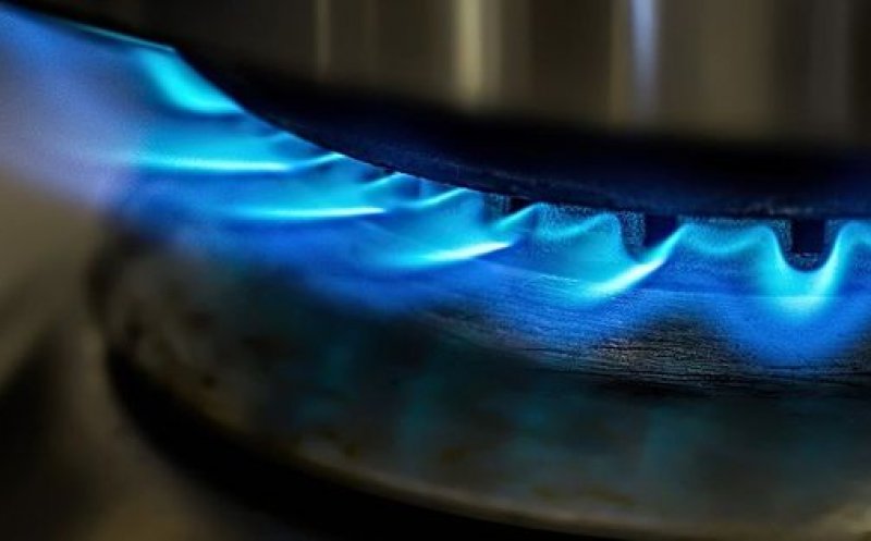 Prefectura cheamă la discuții firma care vrea să lase fără gaz mii de familii din Cluj