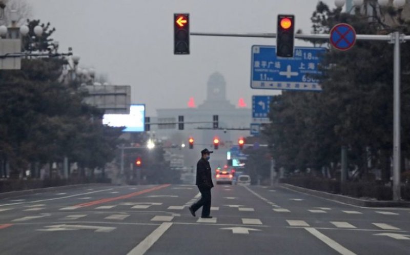 Coronavirusul bagă în carantină un oraș de 9 milioane de locuitori din China