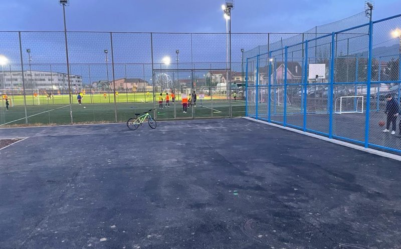 Primarul Pivariu, invitație pentru floreșteni: „Sunteți așteptați cu mic cu mare, pentru baschet, volei, mini fotbal sau tenis cu piciorul”