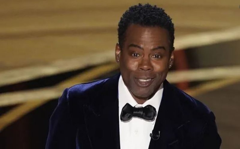 Chris Rock a vorbit despre palma primită de la Will Smith într-un show de stand-up