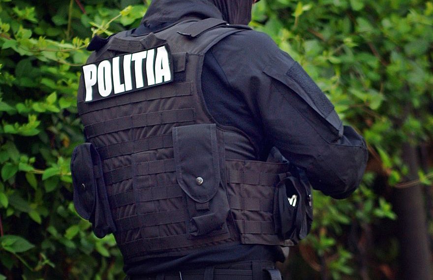 BĂTAIE în a doua zi de Paște într-o localitate din județul Cluj. Poliția i-a săltat pe bătăuși