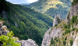 Drum de weekend - Unul dintre cele mai spectaculoase trasee montane din țară e la un pas de Cluj