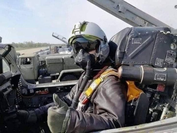 A murit "Fantoma din Kiev", pilotul care a doborât zeci de avioane rusești. Povestea tânărului de doar 29 de ani