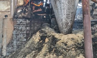 Cluj: Incendiu la o fabrică de prelucrare a lemnului. Au intervenit pompierii și SMURD-ul