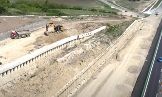Când se deschide circulaţia pe ambele sensuri ale Autostrăzii Sebeş - Turda. S-a încheiat forarea pilonilor la alunecarea de teren din zona Oiejdea