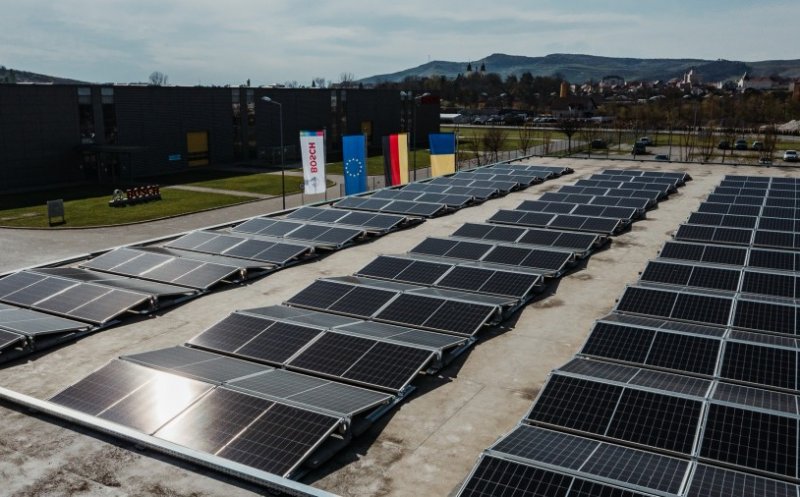 Bosch a încheiat 2021 cu vânzări de aproape 500 de mil. euro în România. Grupul a pus panouri fotovoltaice la fabrica din Jucu