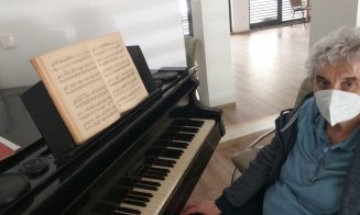 Emil Boc, la clubul pensionarilor. Unde se află centrele pentru vârstnici în cartierele din Cluj-Napoca