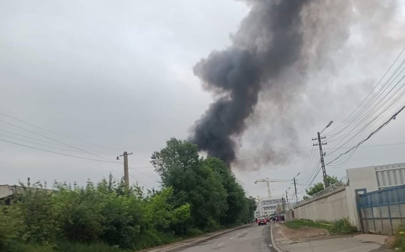 Alt INCENDIU pe strada Cantonului din Cluj-Napoca