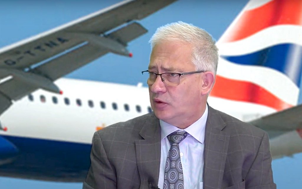 Preţul combustibilului a scumpit şi biletele de avion. David Ciceo: „Sfătuim pasagerii să își facă rezervările din timp”