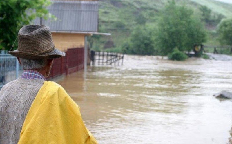 Cod GALBEN de inundații pe râuri din Cluj
