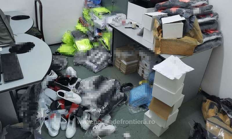 Captură la Giurgiu. Peste 4.400 de fake-uri în valoare de aproape 1 milion de lei