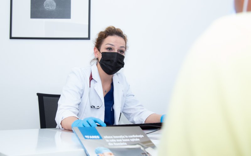 Coronarografie cu bilet de trimitere la Spitalul ARES Cluj Napoca. Cum pot fi diagnosticate arterele inimii?