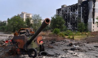 Severodoneţk e în întregime ocupat de ruşi, anunţă primarul oraşului