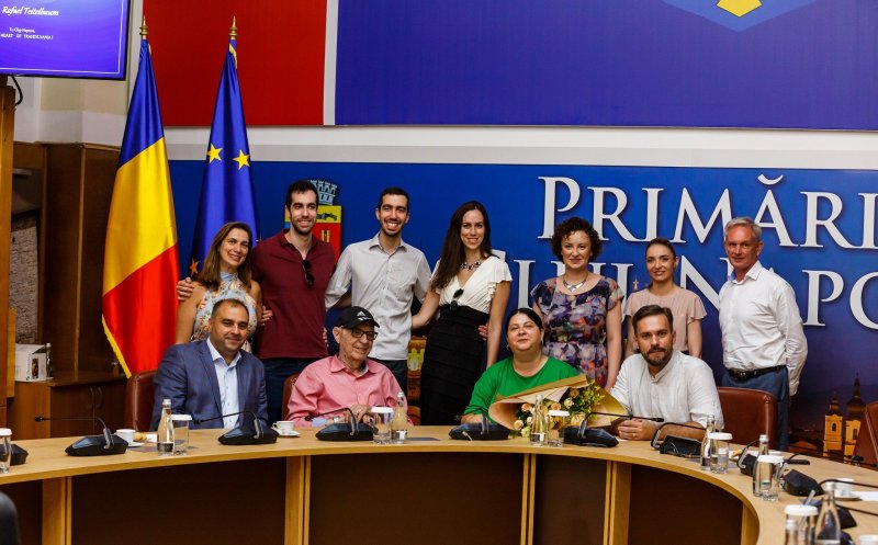 Supraviețuitor al Holocaustului cu rădăcini clujene. A vizitat mormântul mamei sale după 85 de ani