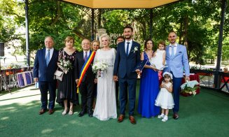 Peste 70 de căsătorii, în weekend, la Cluj-Napoca. Primarul Boc, prezent la datorie