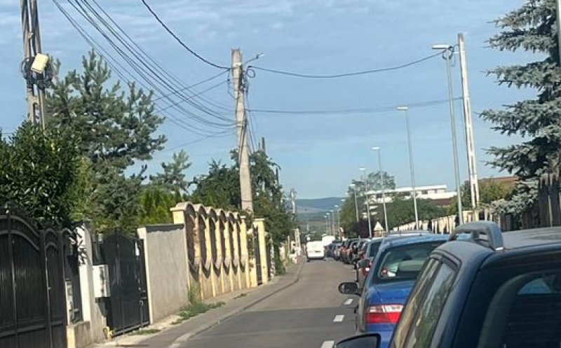 Bară la bară în Floreşti: "Am avut un deja-vu că a început deja şcoala..."