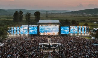 Restricții la Electric Castle după fiascoul de aseară. Se poate veni cu mașina la festival doar până la ora 00.30