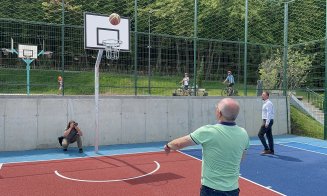 Baza Sportivă „La Terenuri” din Mănăștur la deschiderea oficială. Boc: Aici putem găsi viitorii campioni ai sportului/Vom mai face încă 2 baze
