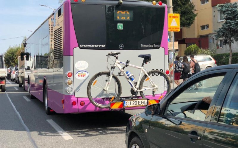 Cluj-Napoca: 14 autobuze dotate cu suporți de biciclete