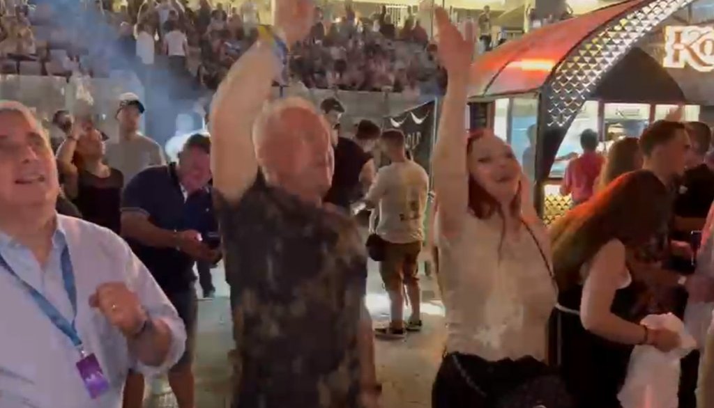 Emil Boc a dansat la Untold 2022, la scena principală!