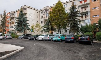 Marea demolare de garaje în Cluj. Boc, vizită de lucru în Mărăști. Peste 1.500 de garaje au fost desființate, urmează alte 600 până la final de an