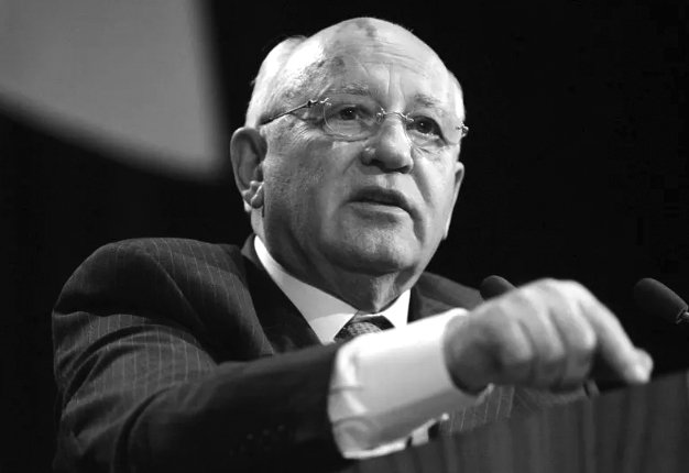 A murit Mihail Gorbaciov, ultimul lider al URSS. În '90 a fost distins cu un Nobel pentru Pace