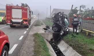ACCIDENT grav în Cluj: Mașina a devenit o adunătură de fiare. A intervenit descarcerarea