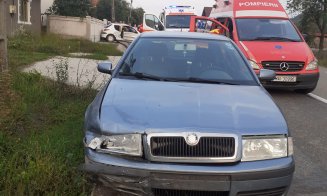 ACCIDENT în Cluj: A intervenit descarcerarea pentru două victime cu diverse traumatisme
