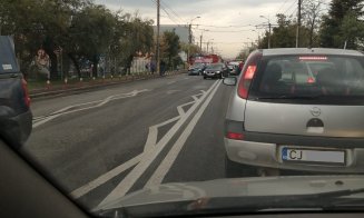 Accident pe Traian Vuia, lângă aeroport. Se circulă în coloană
