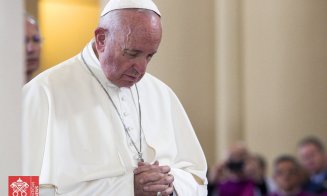 Papa Francisc nu se duce la funeraliile reginei Elisabeta a II-a