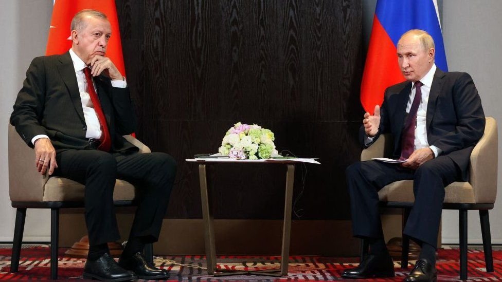Erdogan, mesaj către Putin: „Rusia trebuie să returneze Ucrainei zonele ocupate, inclusiv Crimeea”