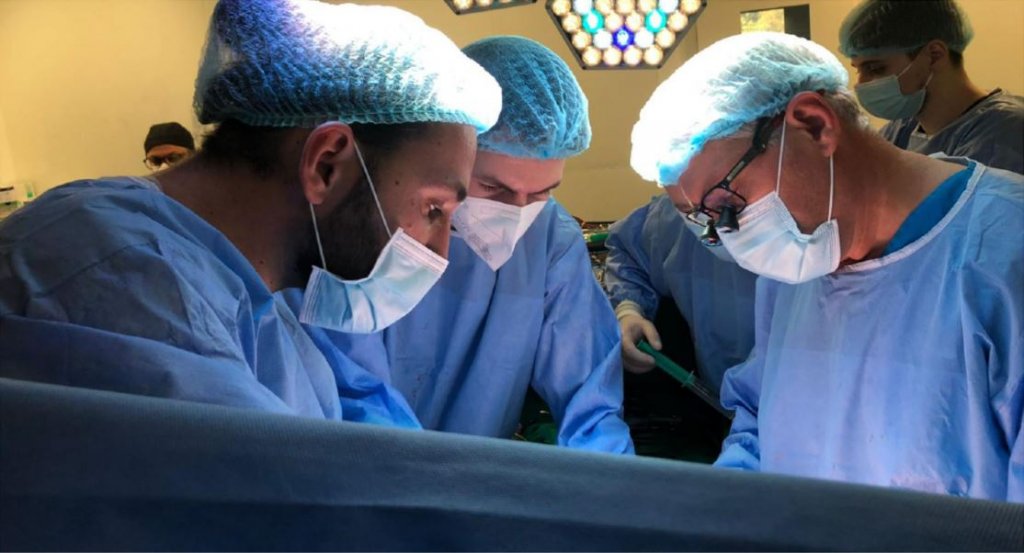 Trei vieţi salvate în urma unui nou transplant de organe. Rinichii au ajuns la Cluj