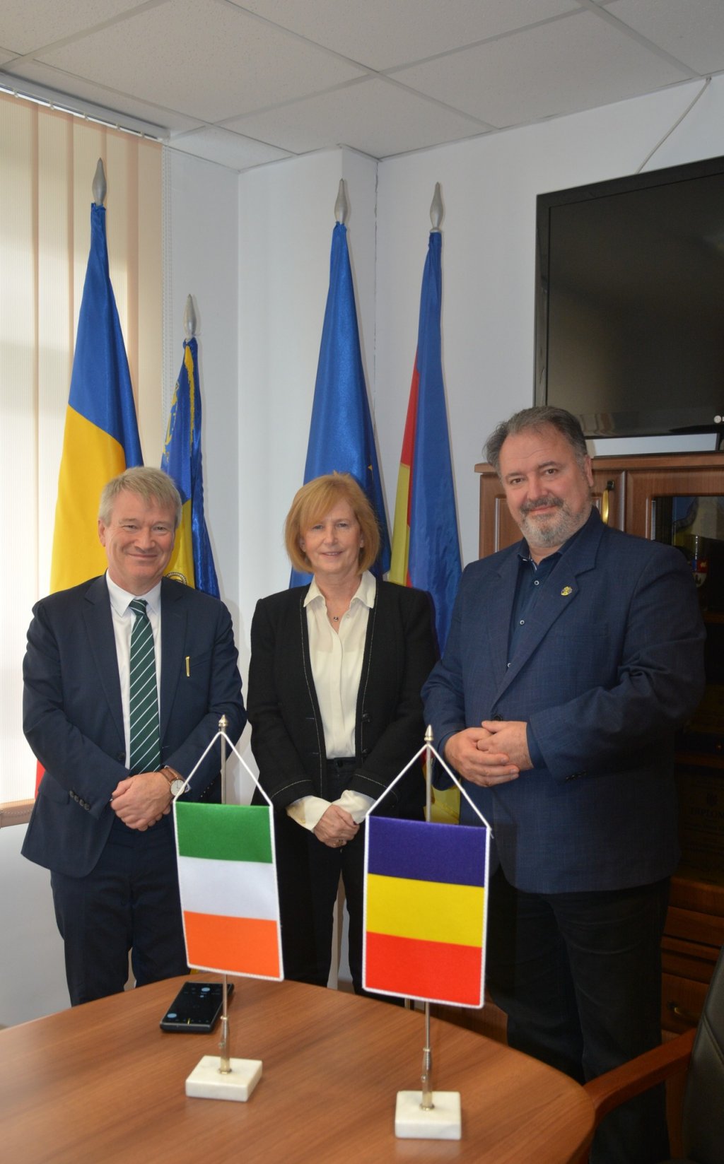 Ambasadorul Irlandei în România, la Consiliul Județean Cluj. Ce teme s-au discutat
